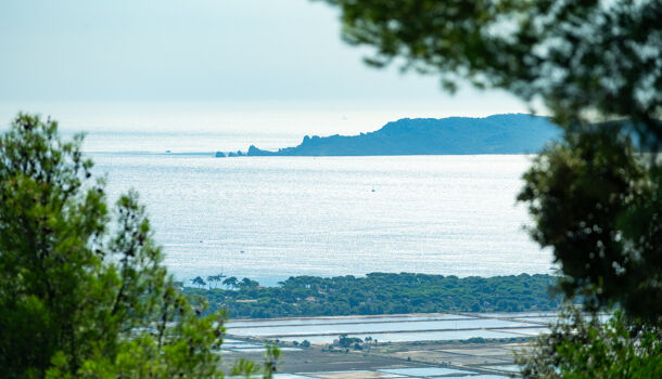 Villa / Maison 6 pièces  à vendre Hyères 83400