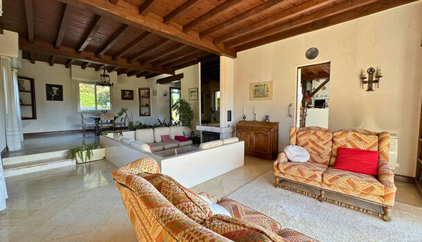 Villa / Maison 8 pièces  à vendre Lescar 64230