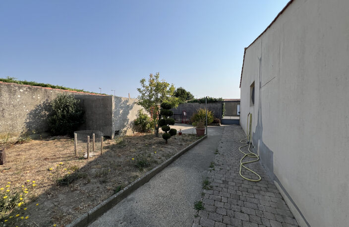 Maison de plain-pied   151 m2 habitables   Quartier du Puits — photo 5