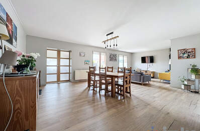 Maison individuelle, 4 chambres, jardin, garage, 2 places de — photo du bien