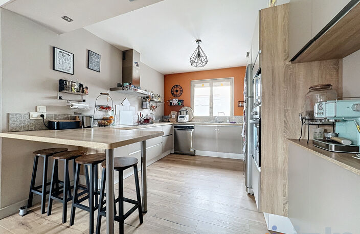 Maison individuelle, 4 chambres, jardin, garage, 2 places de — photo 4