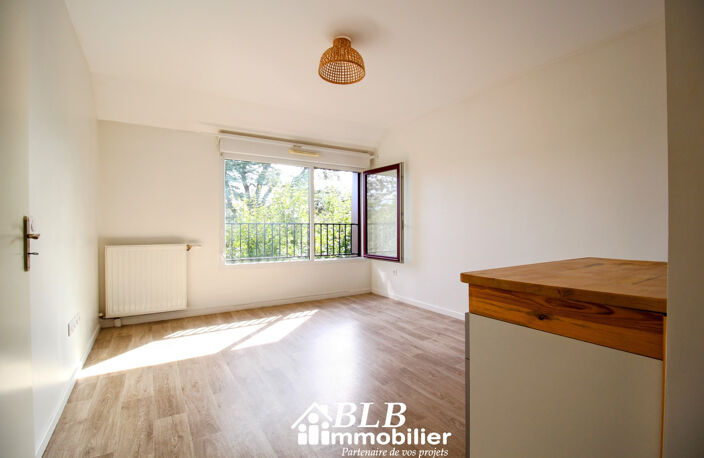 78390 BOIS D'ARCY A VENDRE APPARTEMENT 2 PIECES avec vue — photo 4