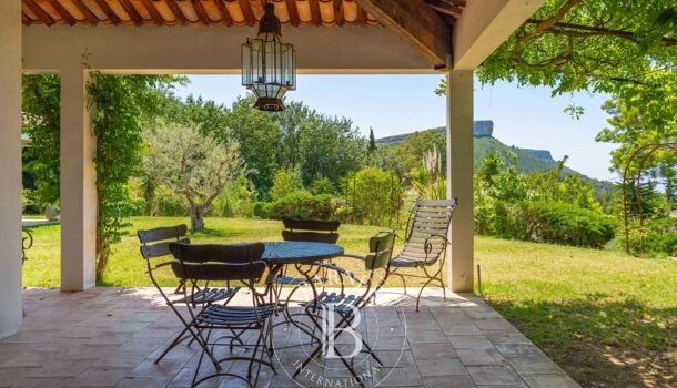 Villa / Maison 5 pièces  à vendre Cassis 13260