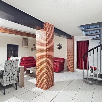 Maison 7 pièces 159000 €