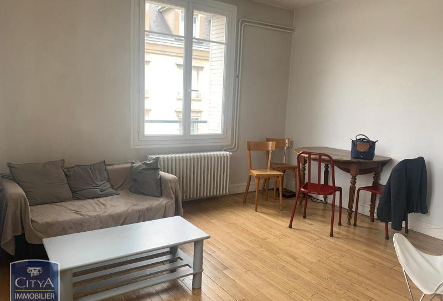 Location appartement 3 pièces 59 m² à Tours (37000) — photo 1