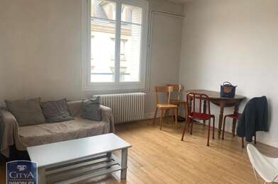 Appartement 3 pièces 835 €