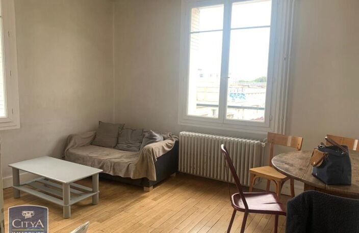 Location appartement 3 pièces 59 m² à Tours (37000) — photo 2