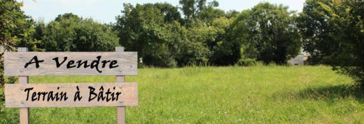 Terrain  790 m² à vendre à Les Ormes (86220)