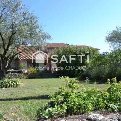 Maison 9 pièces 749000 €