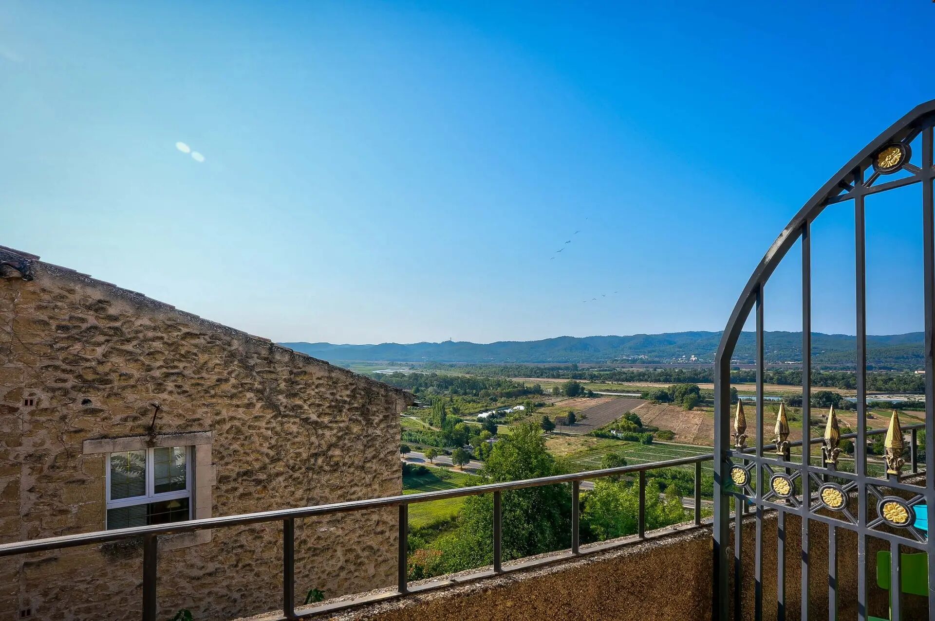 Photo Ensemble immobilier de caractère dans le Luberon image 3/4