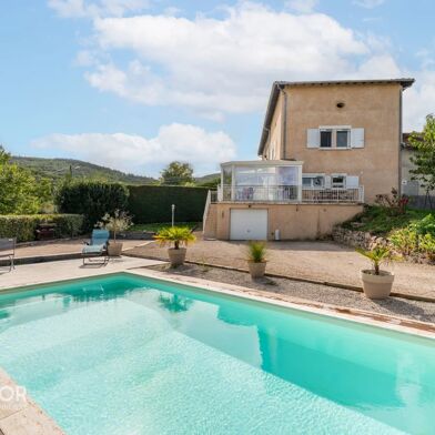 Maison 5 pièces 535000 €