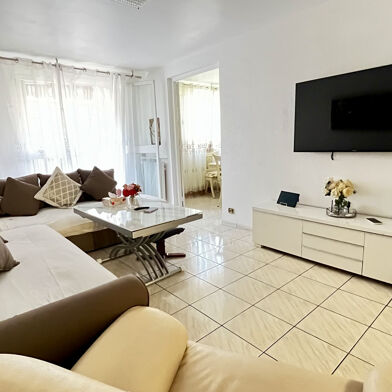 Appartement 4 pièces 149000 €