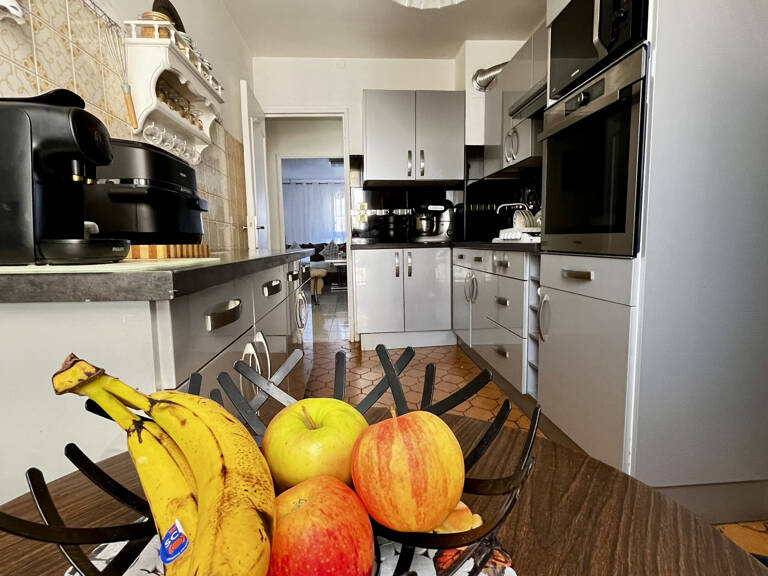 Appartement 4 pièces de 80 m2 avec garage sécurisé — photo 1