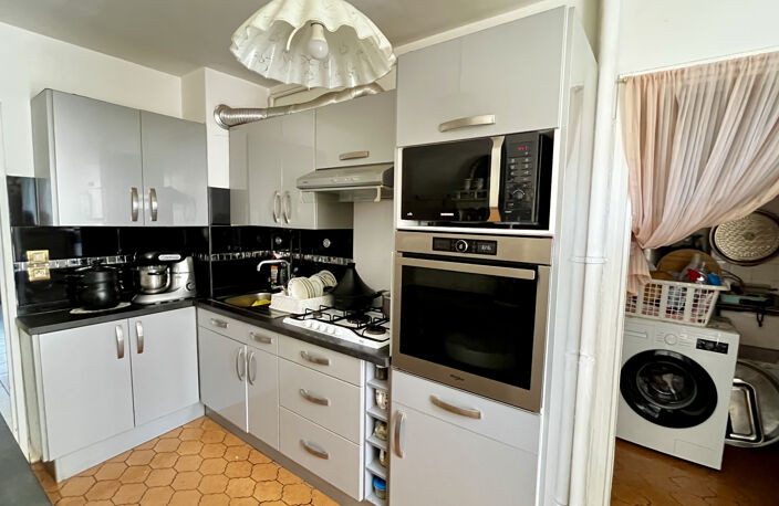 Appartement 4 pièces de 80 m2 avec garage sécurisé — photo 3