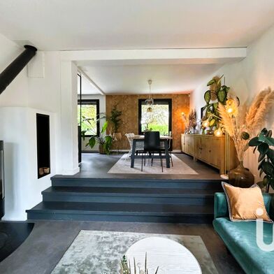 Maison 6 pièces 384999 €