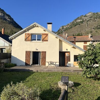 Maison 4 pièces 245000 €