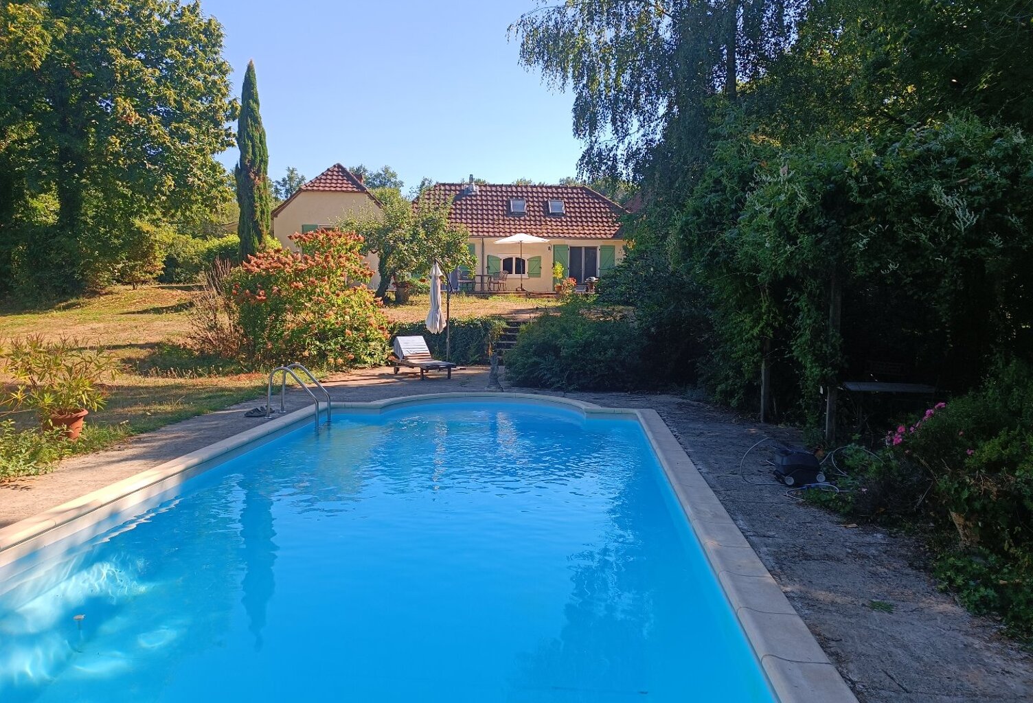 Maison — photo 1