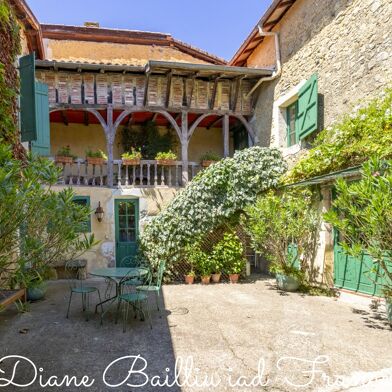 Maison 10 pièces 495000 €