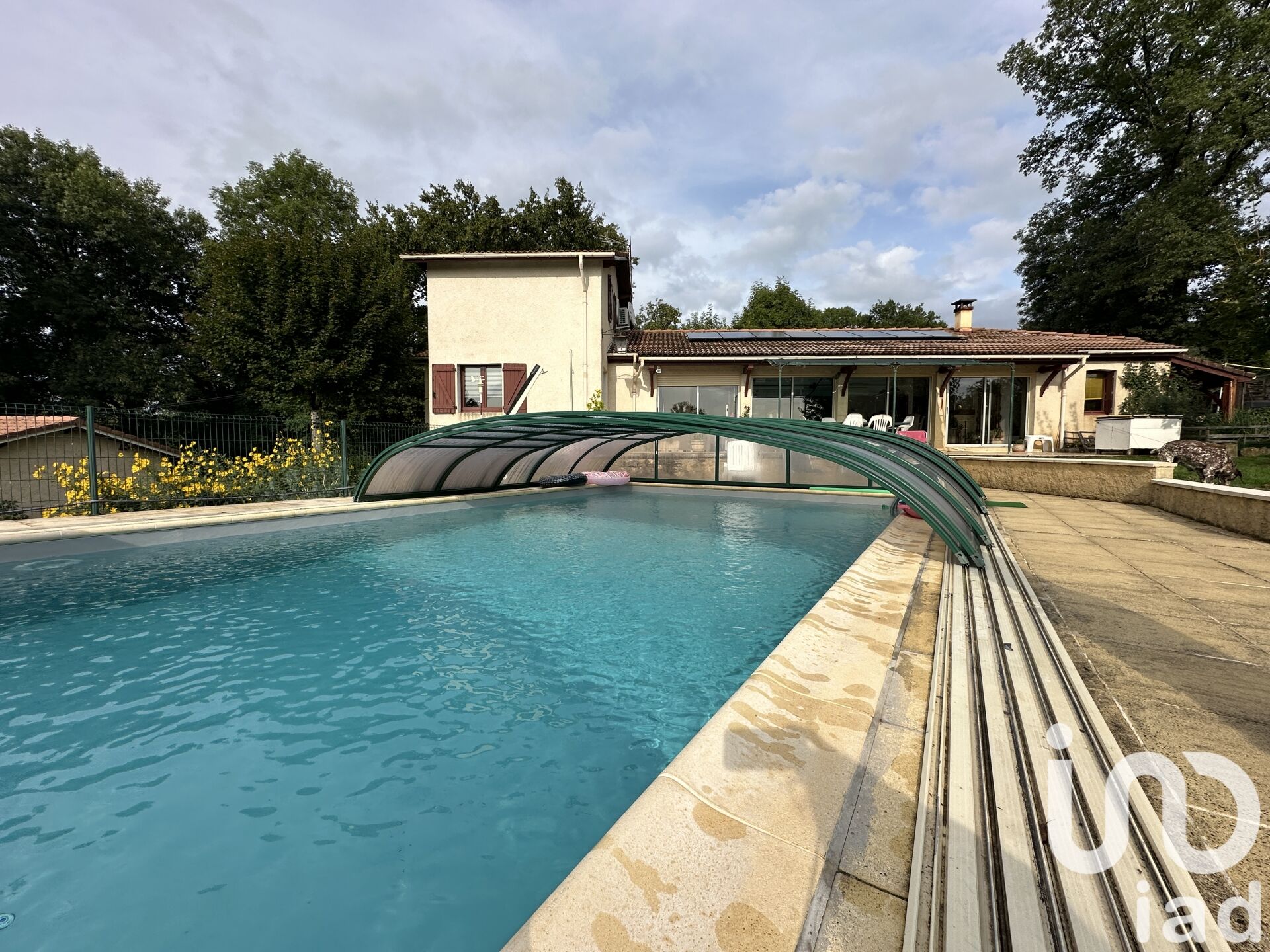 Lavergne - 175m² - 7p. - 5ch.