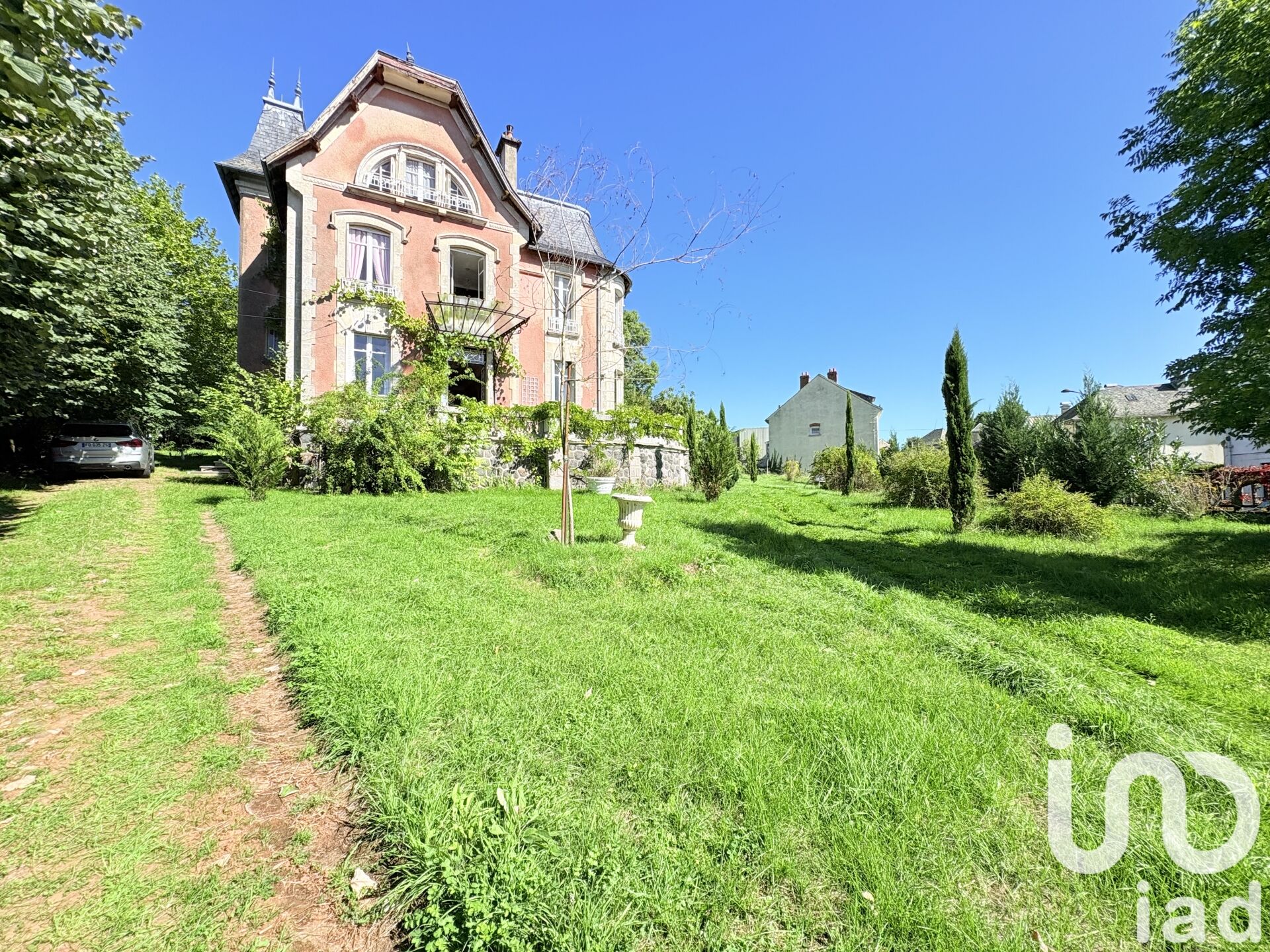 Maison à vendre, 9 pièces, 270 m², Mauriac