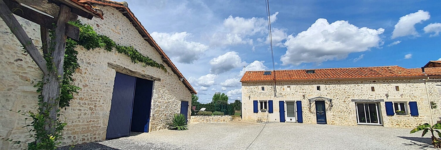 Maison 6 Pièces 192 m² à vendre à Les Pins (16260)