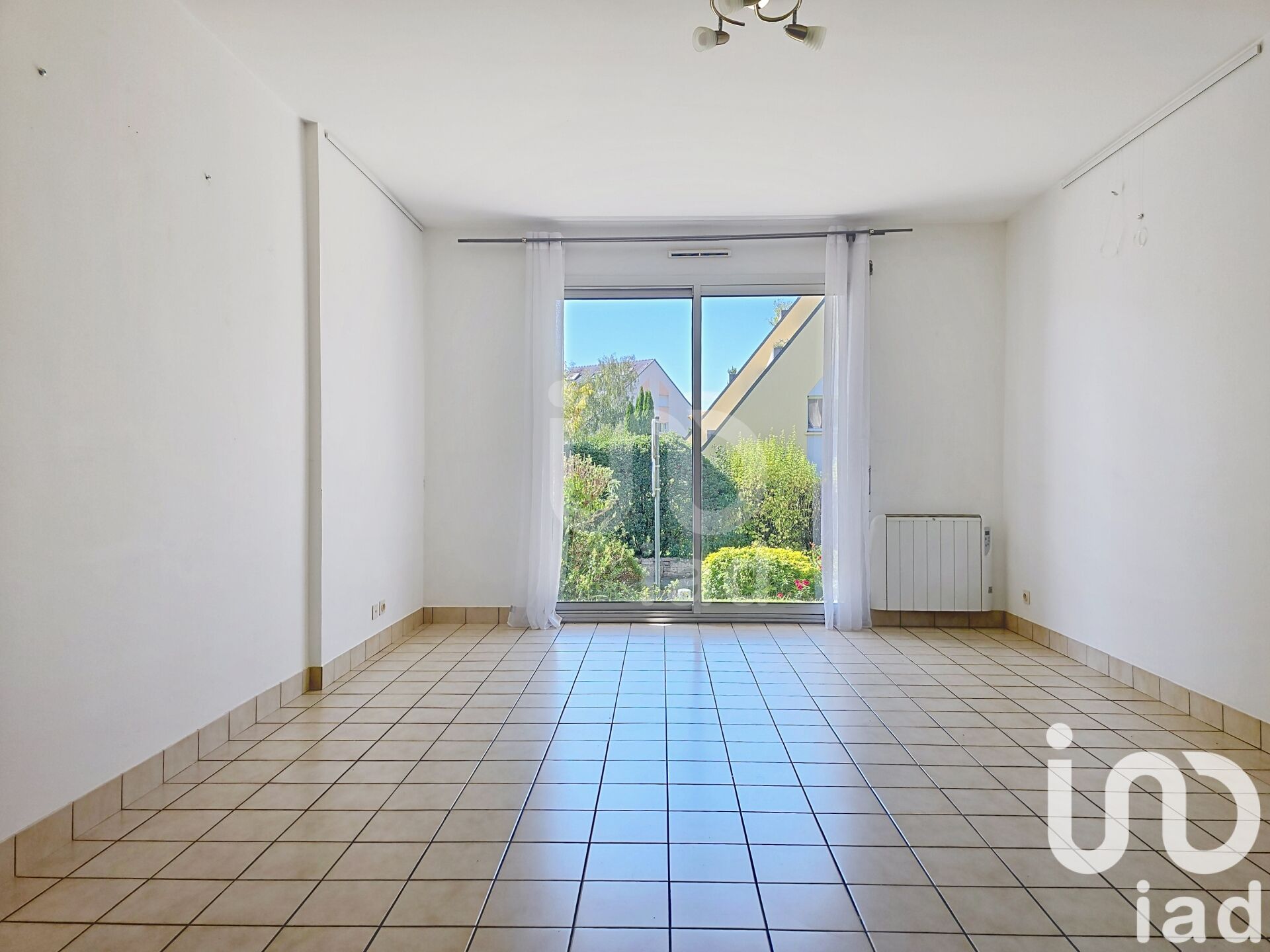 Vente Appartement 3 pièces - Photo 2