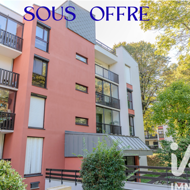 Appartement 5 pièces 180000 €