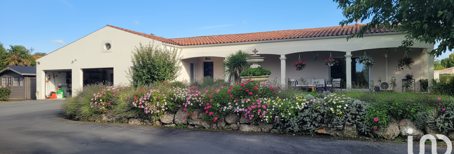 Maison 8 Pièces 205 m² à vendre à Saint-Jean-d'Angély (17400)