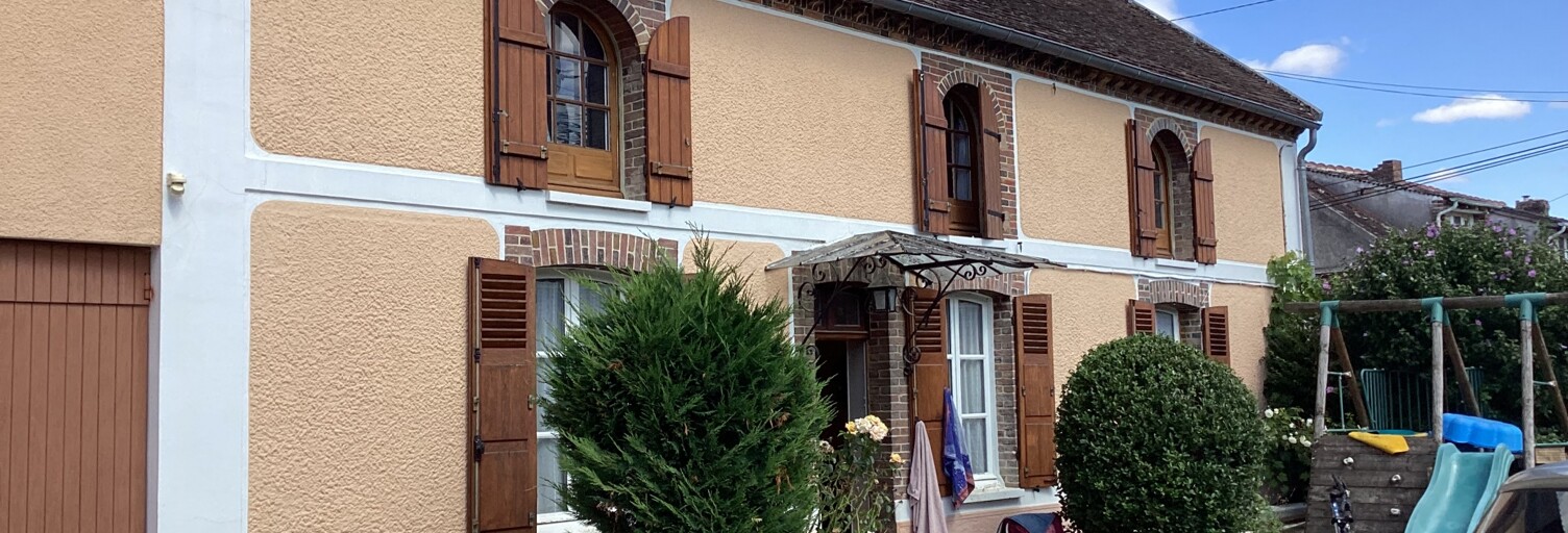 Maison 8 Pièces 133 m² à vendre à Savins (77650)