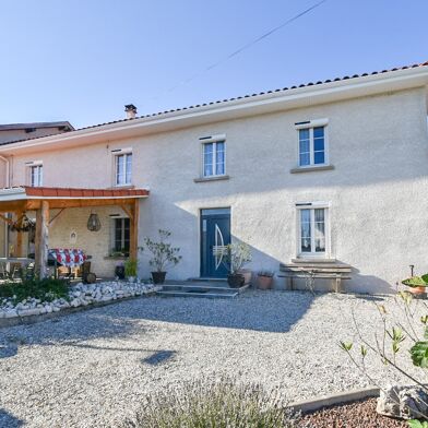 Maison 9 pièces 372000 €