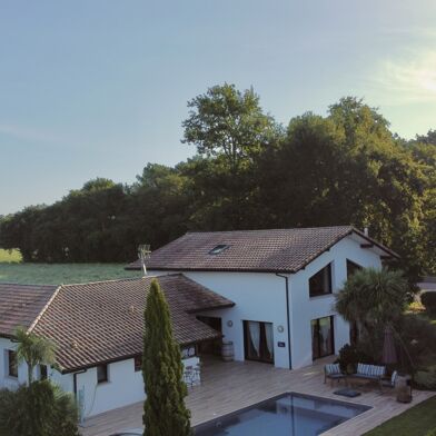 Maison 8 pièces 980000 €