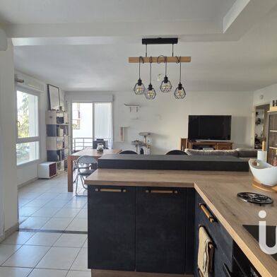 Appartement 3 pièces 180000 €