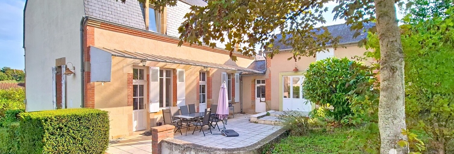 Maison 6 Pièces 191 m² à vendre à Bourbon-l'Archambault (03160)