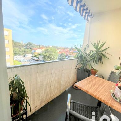 Appartement 4 pièces 162000 €