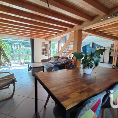 Maison 6 pièces 399000 €