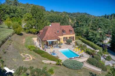 Maison 7 pièces 622560 €