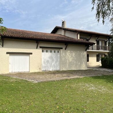 Maison 5 pièces 699000 €