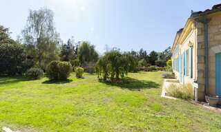 Maison 12 Pièces 320 m² à vendre à Saint-Savin (33920)