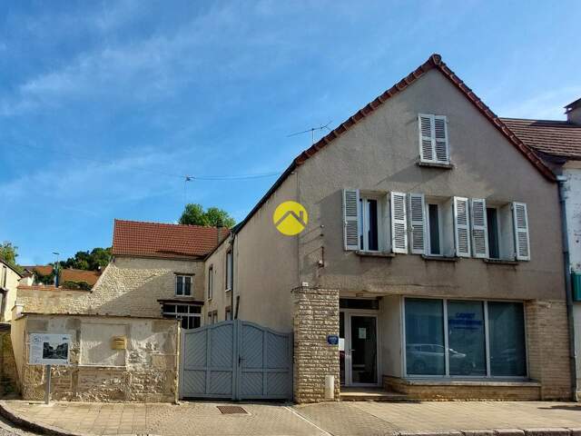 MAISON + LOCAL COMMERCIAL — photo du bien