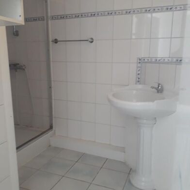 Appartement 3 pièces 655 €