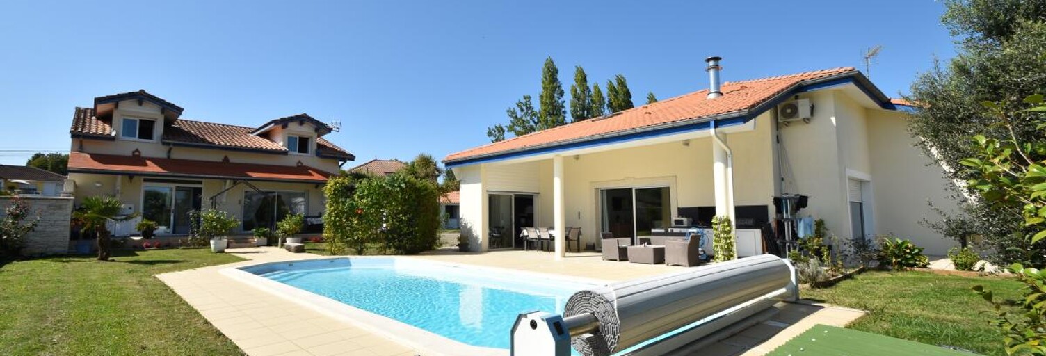 Maison 10 Pièces 290 m² à vendre à Saint-Sever (40500)