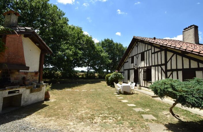 Belle Maison Landaise à colombages — photo 3