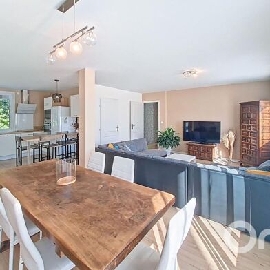 Maison 5 pièces 349000 €