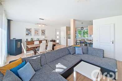 Maison 5 pièces 349000 €