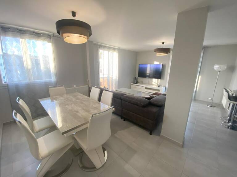 Appartement À Vendre — photo 1