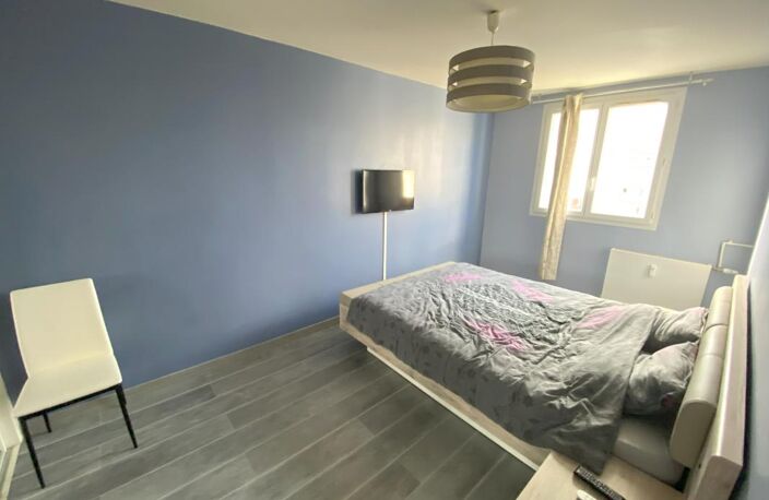 Appartement À Vendre — photo 3