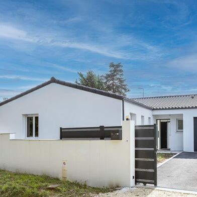 Maison 4 pièces 540000 €