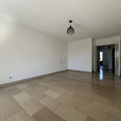 Appartement 3 pièces 305000 €