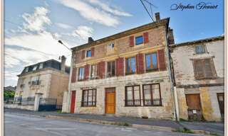 Maison 11 Pièces 311 m² à vendre à Vouziers (08400)