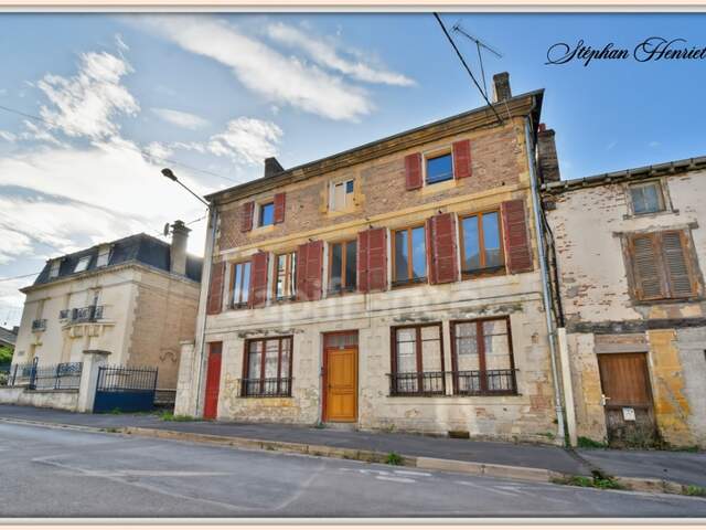 Maison à vendre 11 pièces VOUZIERS (08) — photo du bien